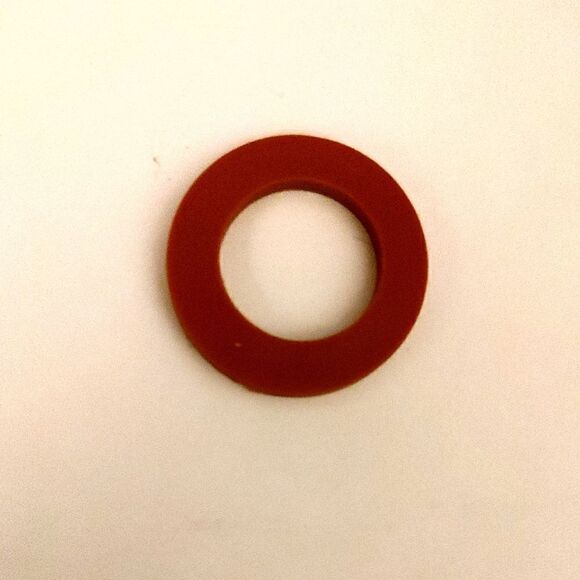 DANCO ROUND RED HOSE WASHER. 605 TOTAL. - Picture 3 of 3